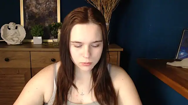 mini girly online show from November 3, 11:58 am