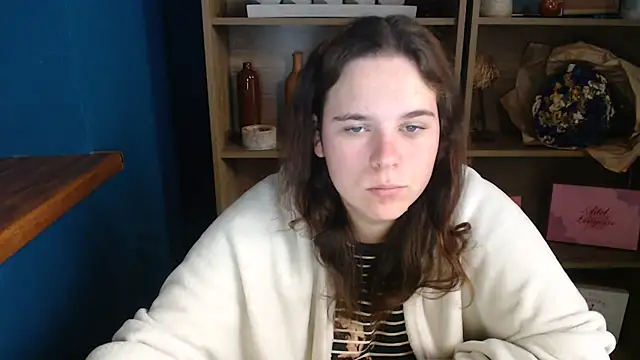 mini girly online show from October 2, 6:50 am