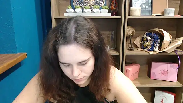 mini girly online show from October 4, 3:02 pm