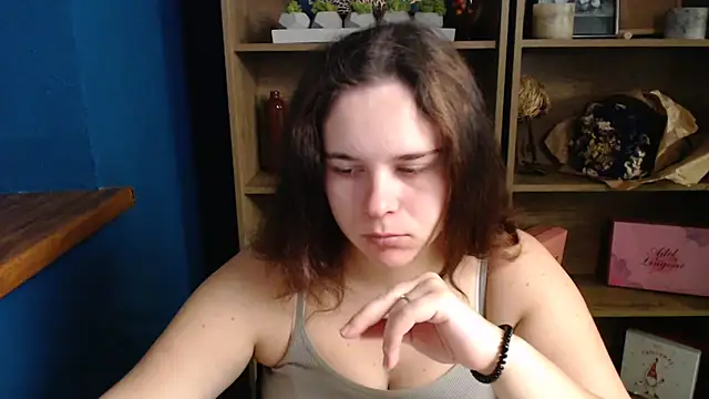 mini girly online show from October 7, 9:32 am