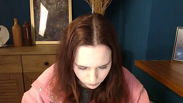 mini girly online show from February 19, 4:22 pm