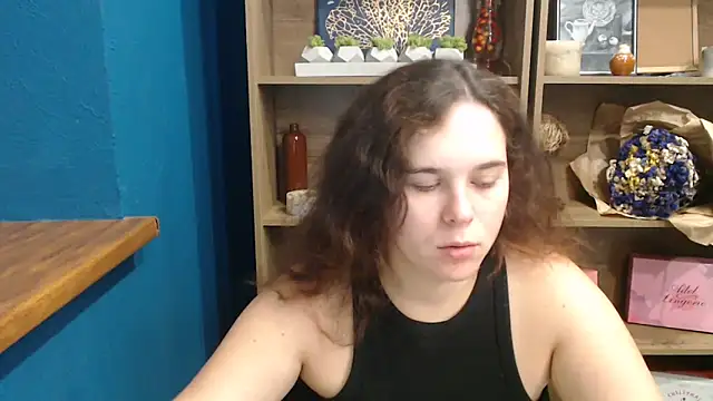 mini girly online show from September 28, 9:38 am