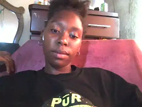 Hotdaily04 online show from March 11, 12:28 pm