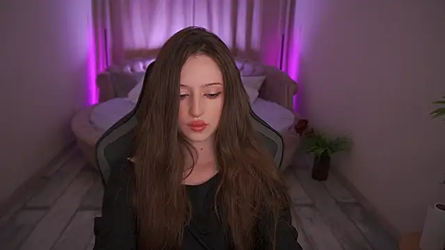 Marmeladkaaa online show from October 8, 1:23 pm