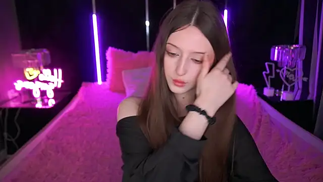 Marmeladkaaa online show from October 6, 1:23 pm