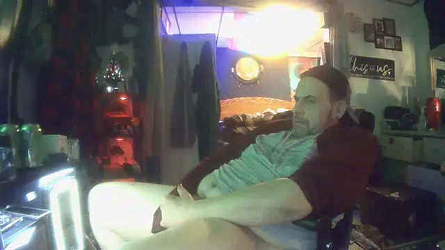 MacGayver1977 online show from March 3, 4:43 am