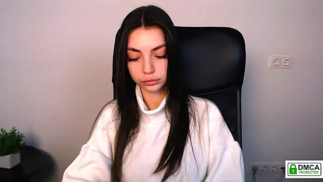 Lexi Jous online show from November 18, 12:41 pm