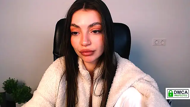 Lexi Jous online show from November 13, 6:45 pm