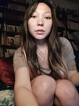 LoveFoxyQueen online show from May 5, 10:13 pm