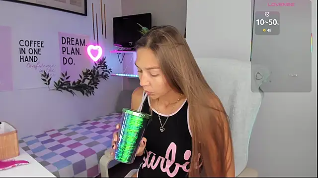 SofiaLolipop online show from September 26, 6:42 am