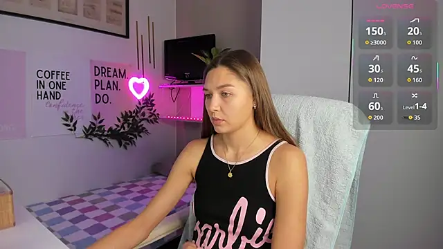 SofiaLolipop online show from November 28, 7:30 am