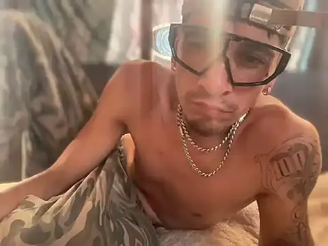 badboy366 online show from April 15, 3:38 pm