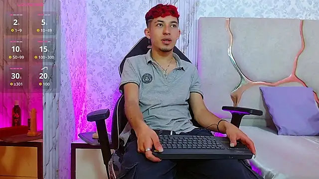 Axel tay online show from February 25, 6:30 pm