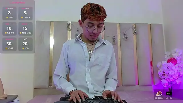 Axel tay online show from October 21, 3:50 am