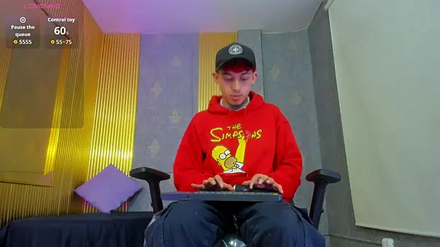 Axel tay online show from November 5, 3:42 am