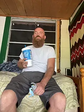 32XRedBeard online show from April 8, 9:38 pm
