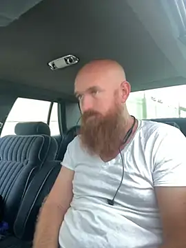 32XRedBeard online show from February 11, 12:25 pm