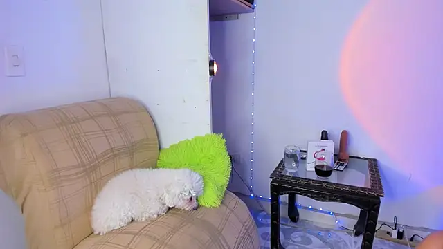 GABBYMORGAN online show from March 9, 6:21 pm