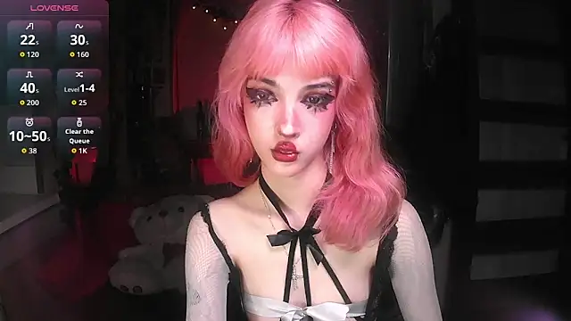 Snapshot of Ink__pleasure chatting on October 26, 12:44 am Ink pleasure online show from October 26, 12:44 am