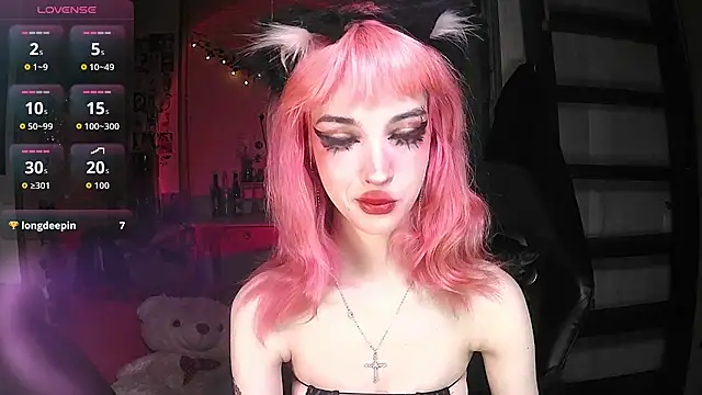 Snapshot of Ink__pleasure chatting on October 24, 12:09 am Ink pleasure online show from October 24, 12:09 am