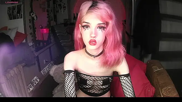 Ink  pleasure online show from September 10, 11:48 pm