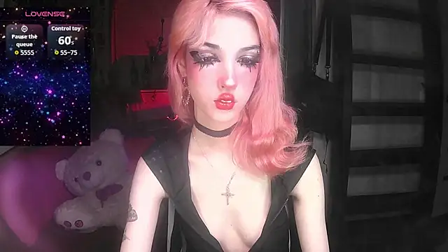 Snapshot of Ink__pleasure chatting on November 11, 1:00 am Ink pleasure online show from November 11, 1:00 am