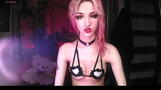 Ink  pleasure online show from September 19, 11:31 pm