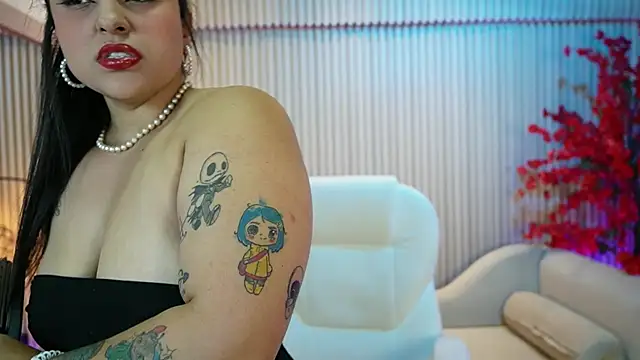 Snapshot of Emma_Walkerr_ chatting on October 1, 7:07 pm Emma Walkerr online show from October 1, 7:07 pm