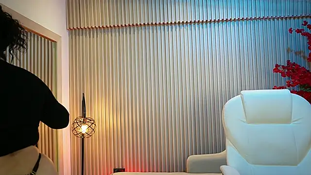 Snapshot of Emma_Walkerr_ chatting on September 24, 7:09 pm Emma Walkerr online show from September 24, 7:09 pm