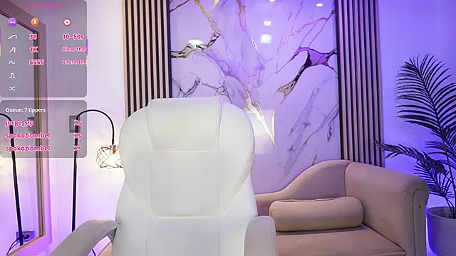 Emma Walkerr  online show from March 21, 7:07 pm