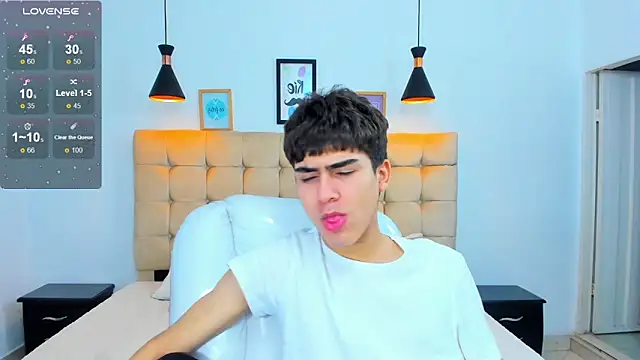 Tommy18   online show from March 23, 6:47 am