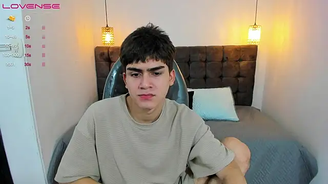 Tommy18   online show from March 19, 2:05 am