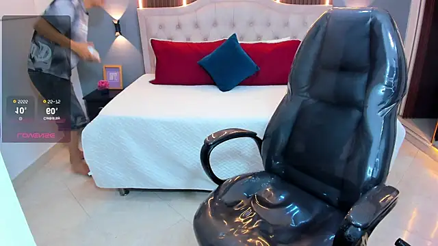 Tommy18   online show from March 30, 3:30 am