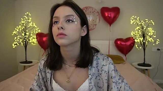 Snapshot of AnnaElys chatting on February 13, 11:17 am AnnaElys online show from February 13, 11:17 am