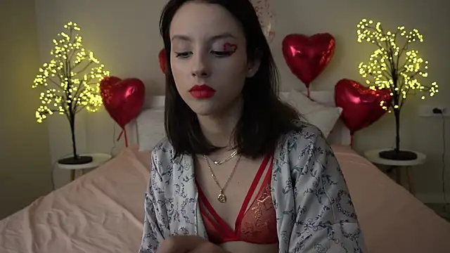 Snapshot of AnnaElys chatting on February 11, 9:52 am AnnaElys online show from February 11, 9:52 am