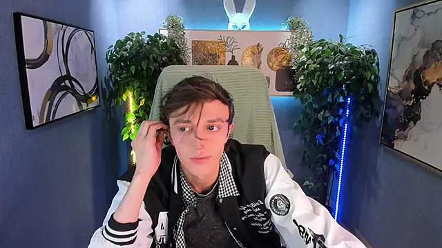 John Weasley online show from January 14, 1:04 pm