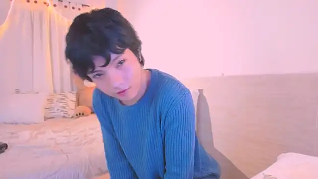 AllanYong18 online show from November 6, 5:22 am