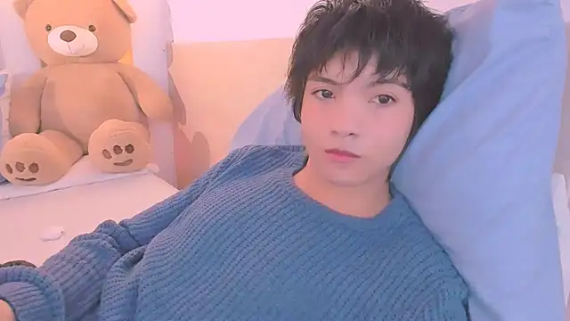 AllanYong18 online show from January 9, 12:56 pm