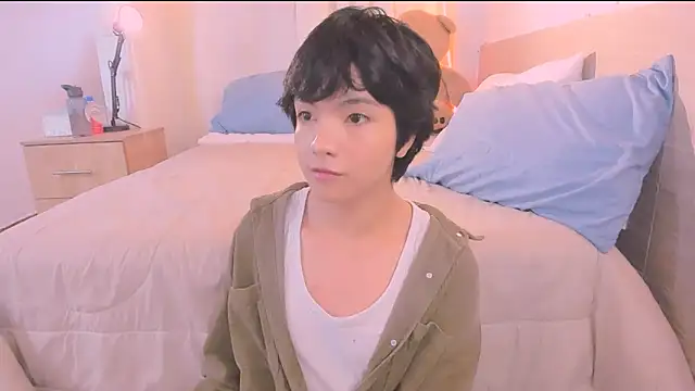 AllanYong18 online show from November 29, 12:27 pm