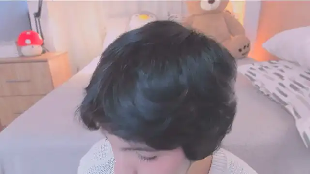 AllanYong18 online show from February 27, 12:27 pm