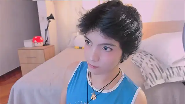 AllanYong18 online show from March 7, 11:05 am