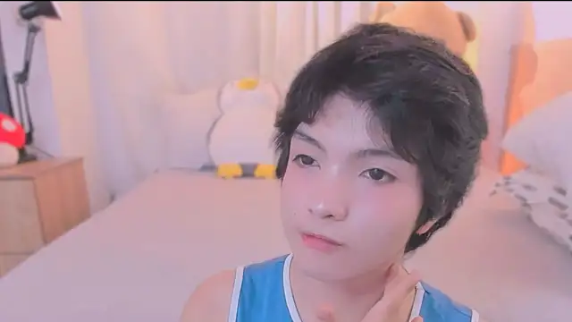 AllanYong18 online show from March 3, 6:09 am