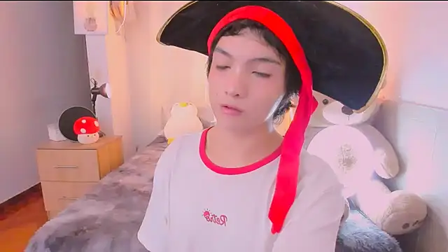 AllanYong18 online show from April 3, 5:14 am