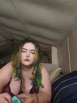 LitHippieBaby420 online show from January 20, 12:28 pm