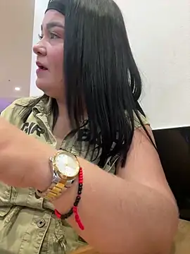 Snapshot of karla_hotgirl chatting on June 12, 11:46 pm karla hotgirl online show from June 12, 11:46 pm
