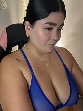 karla hotgirl online show from March 12, 1:33 am