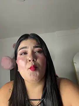 Snapshot of karla_hotgirl chatting on June 20, 12:59 am karla hotgirl online show from June 20, 12:59 am