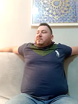 Snapshot of BogdanAlan chatting on February 14, 8:53 pm BogdanAlan online show from February 14, 8:53 pm