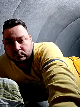 Snapshot of BogdanAlan chatting on February 15, 11:03 pm BogdanAlan online show from February 15, 11:03 pm