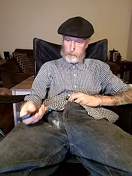 Snapshot of filthymind619 chatting on November 1, 2:51 am filthymind619 online show from November 1, 2:51 am